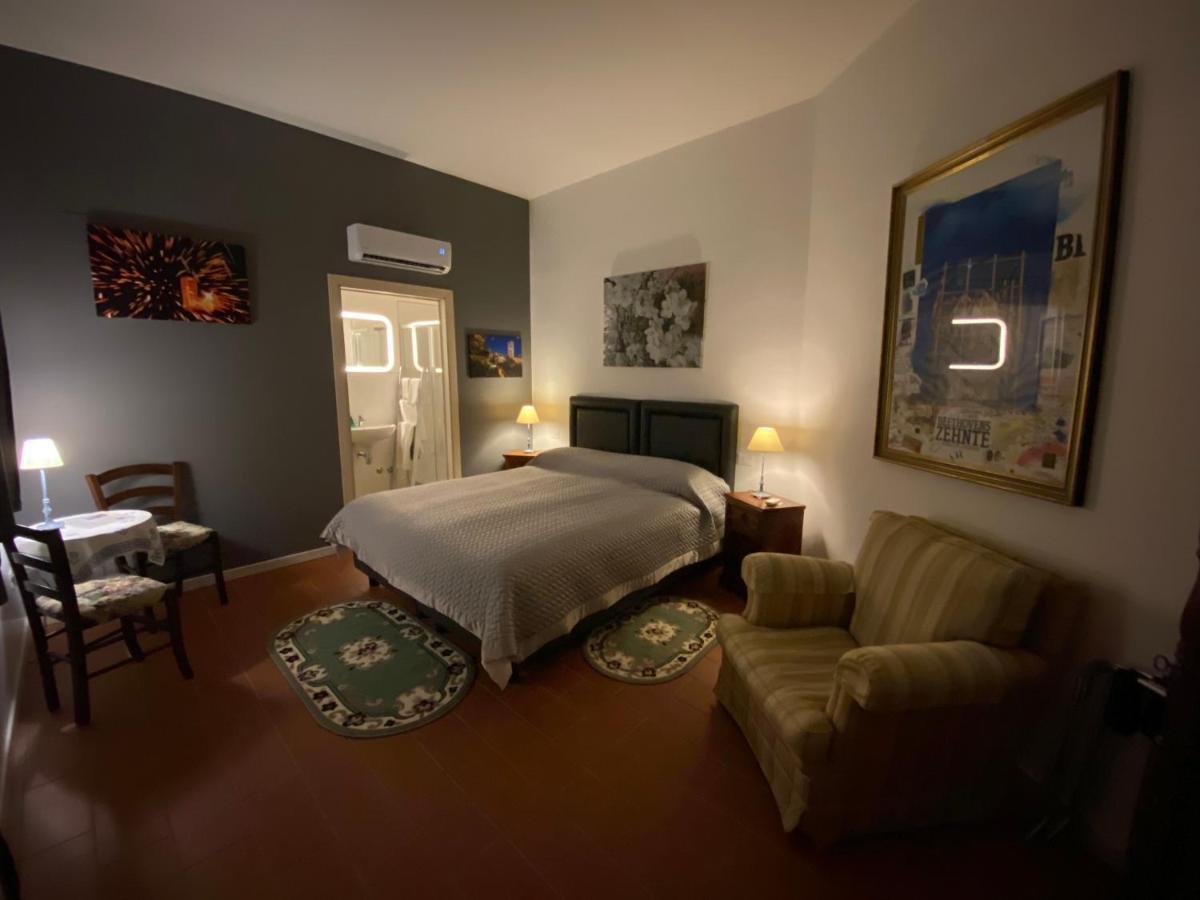 Lenzi'S Bottega And Gallery Suites Vicopisano Exterior foto